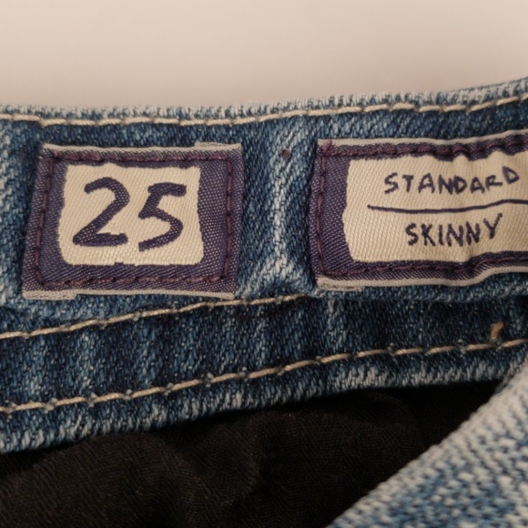 Miss Me Skinny Angel Wing Jean's Light washed - Picture 3 of 7